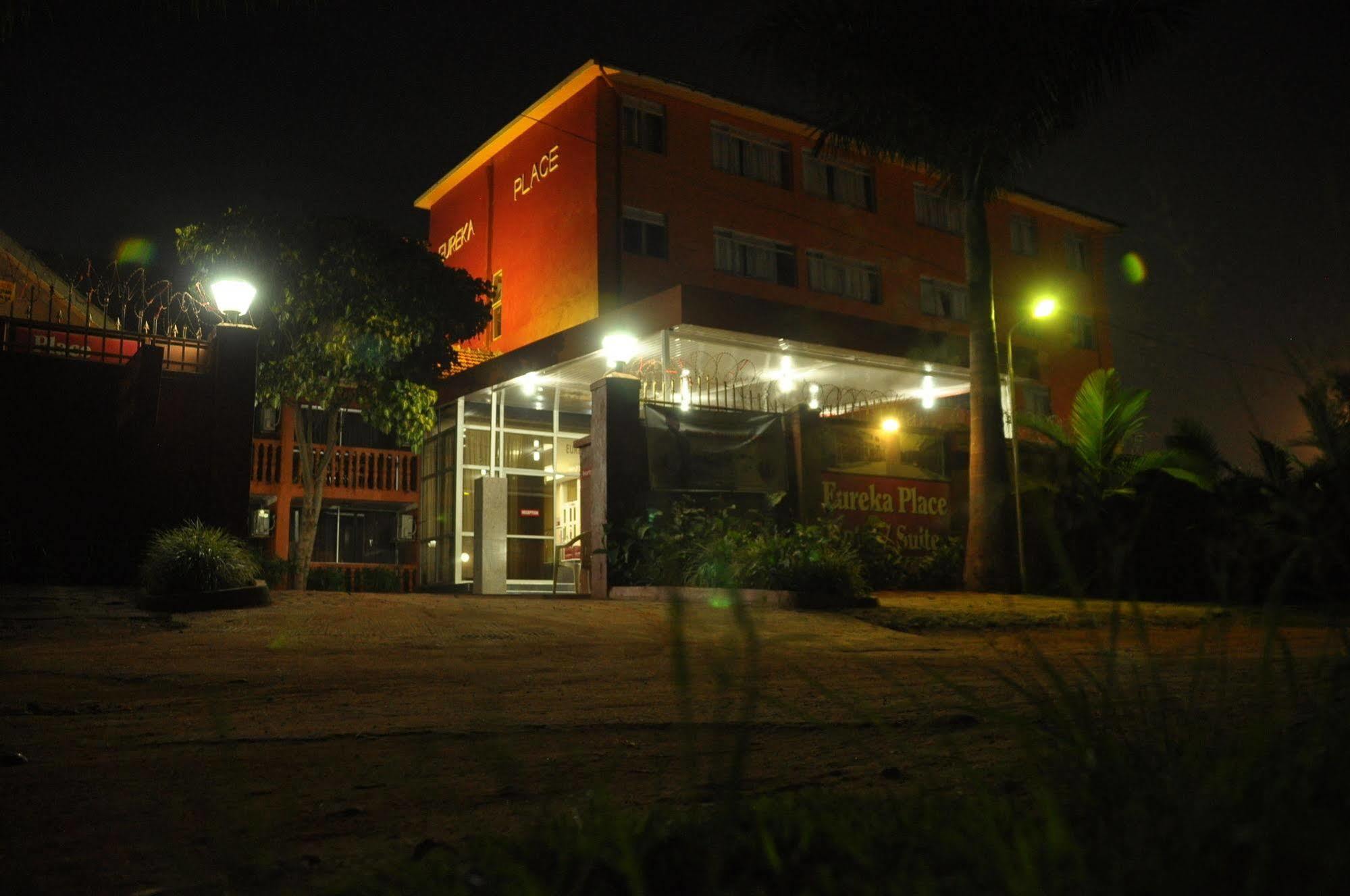 Eureka Place Hotel Kampala Exteriér fotografie